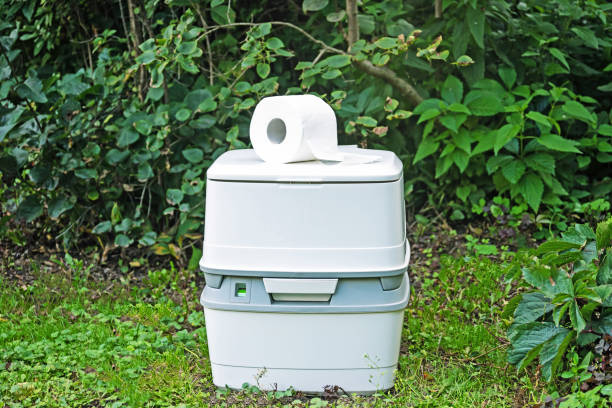 Best Portable restroom trailer rental  in Eureka, IL