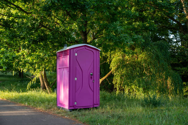Portable Toilet Options We Offer in Eureka, IL